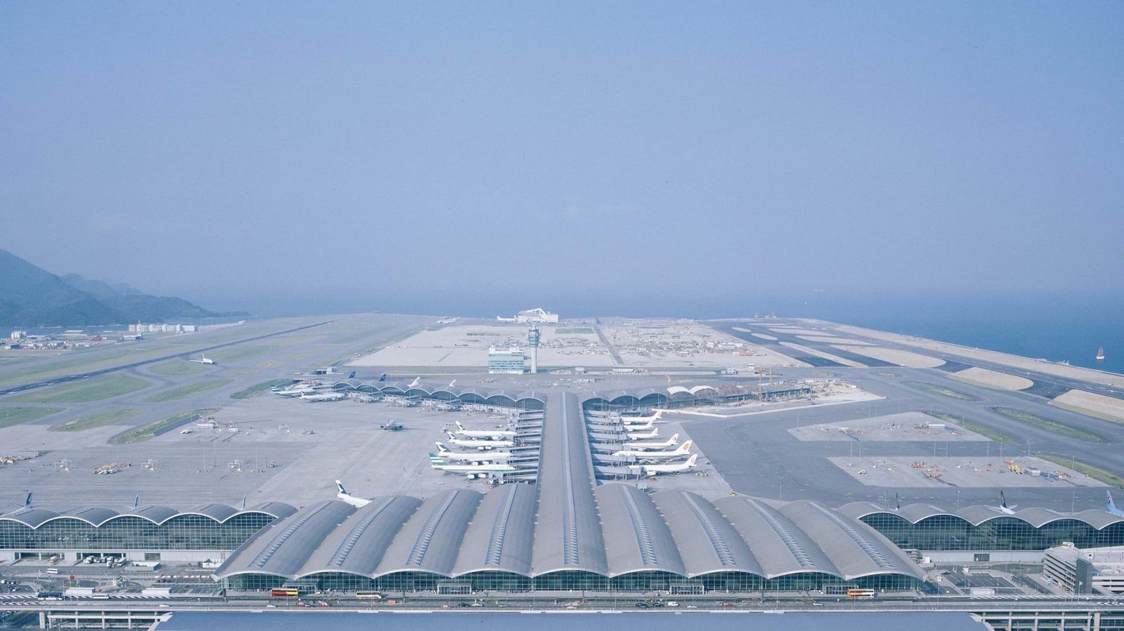 Hong Kong International Airport by Foster+Partners- most ambitious construction of the modern times - Sheet1